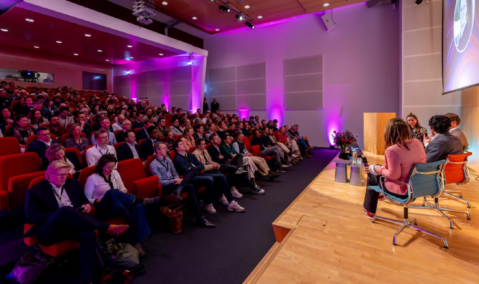 WTC Amsterdam | Welcome To Change