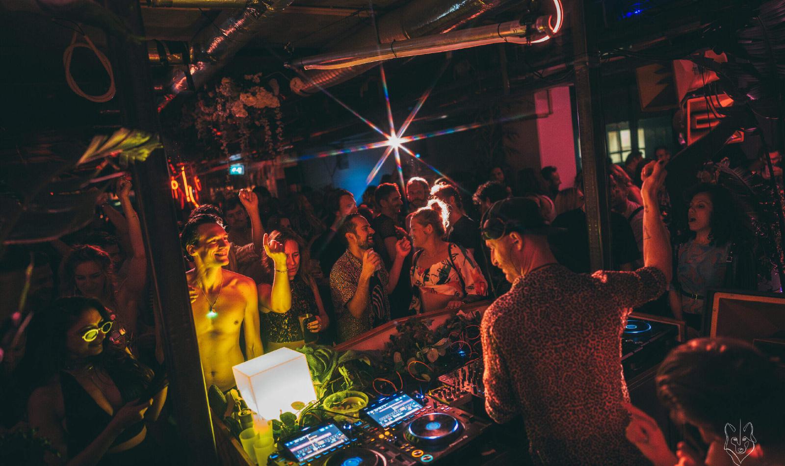 WTC Amsterdam | Welcome To Change