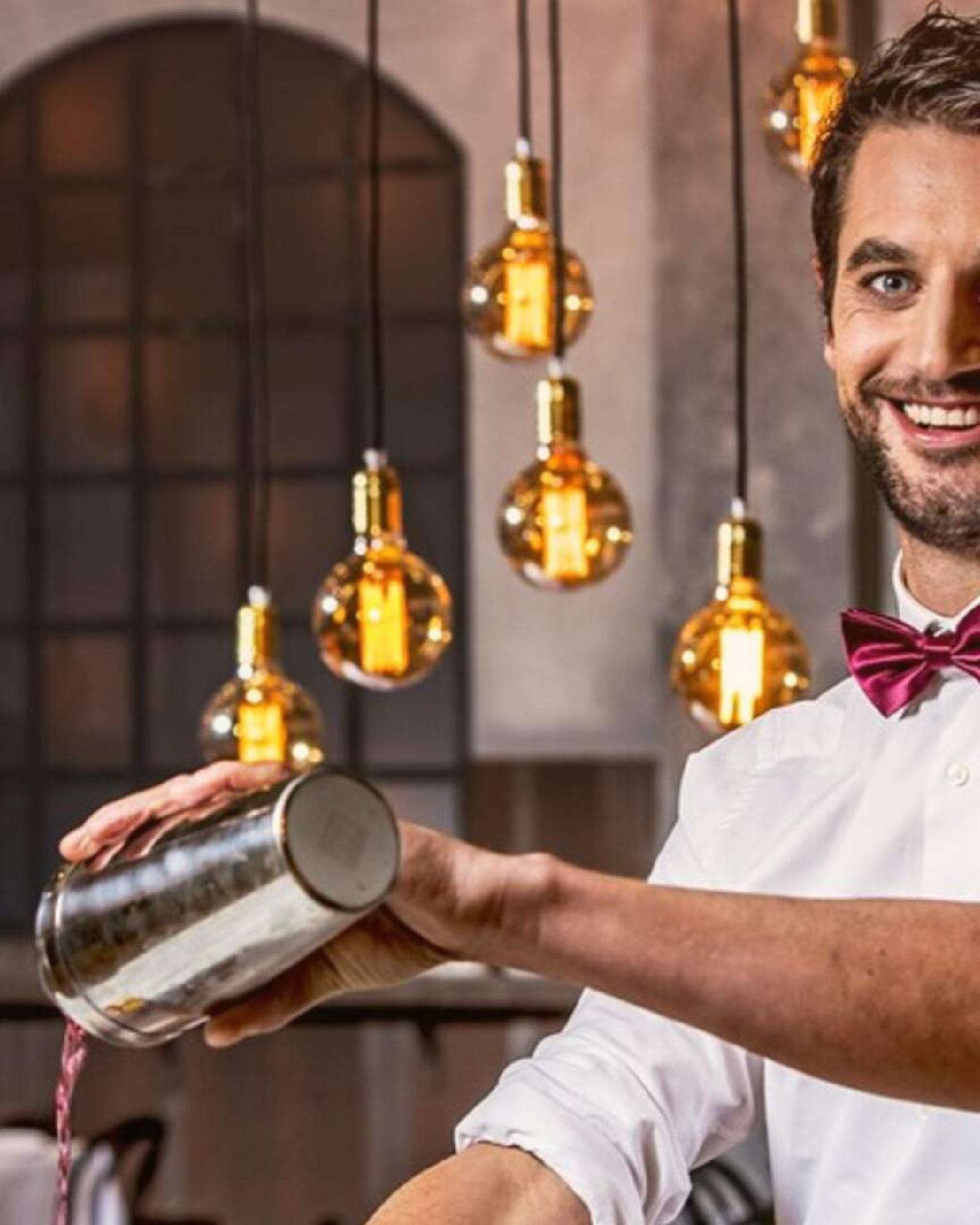 Blinddate business speeddate hosted by Victor Abeln (First Dates tv)