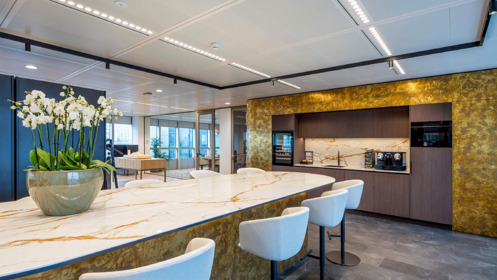 Kitchen and workspace in a Turnkey office at WTC Amsterdam